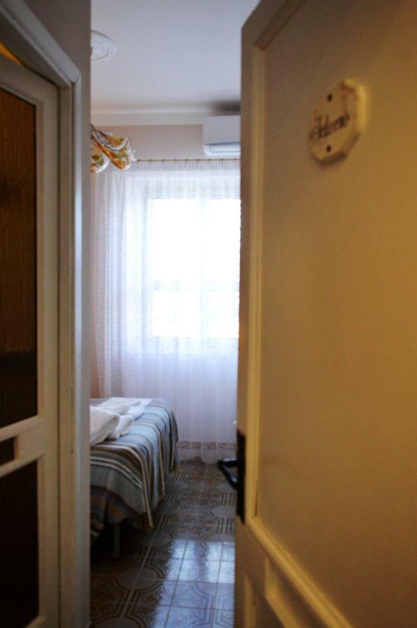 B&B Al Golfo Салерно Екстериор снимка